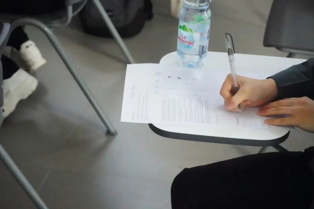 student write exam